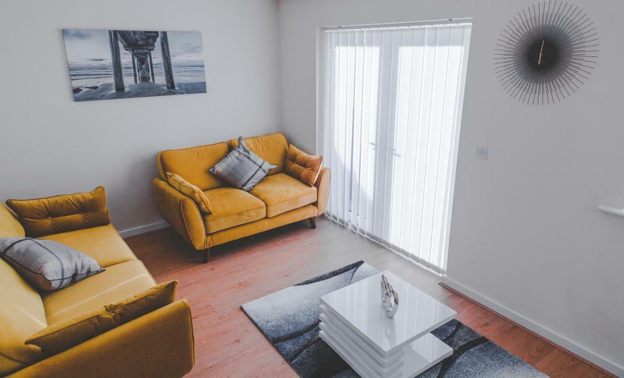 Salford Holiday Apartment マンチェスター エクステリア 写真